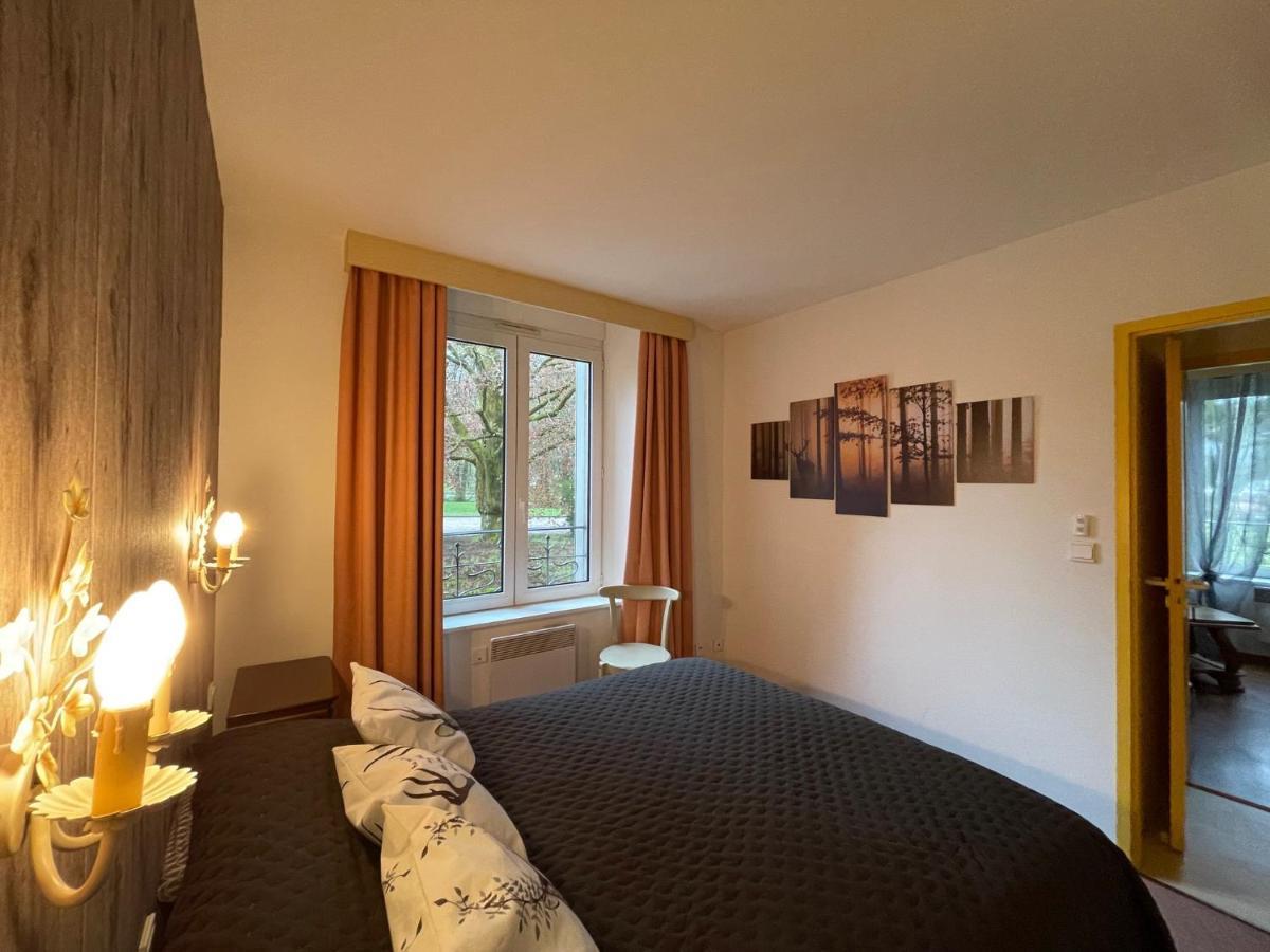 Appartamento Demoiselle Des Roches Ramonchamp Esterno foto