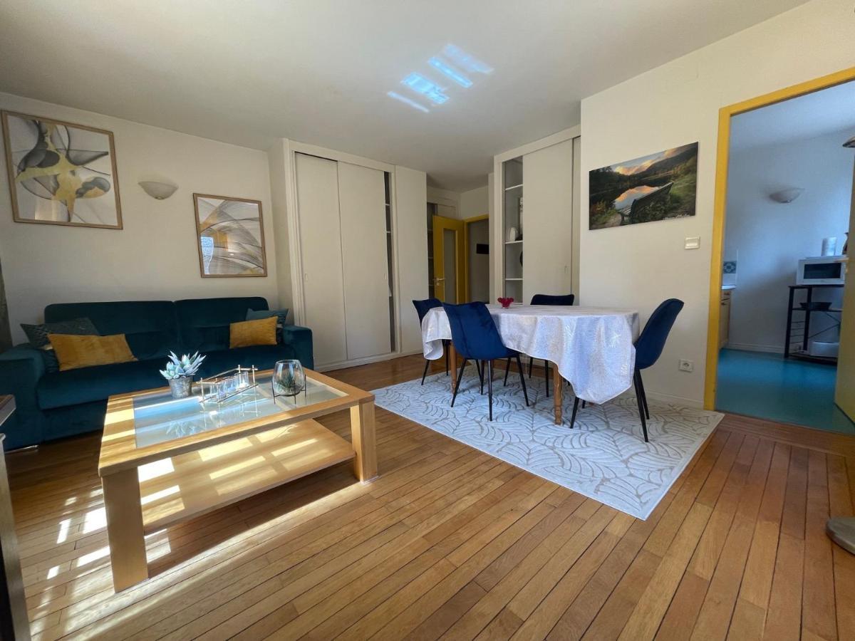 Appartamento Demoiselle Des Roches Ramonchamp Esterno foto